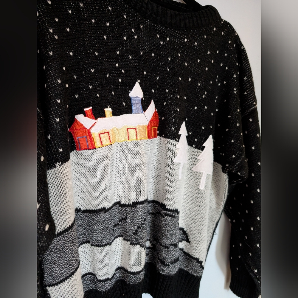 Vintage Winter Cottage Scene Sweater – Black & Grey Knit – Applique - Picture 4 of 7